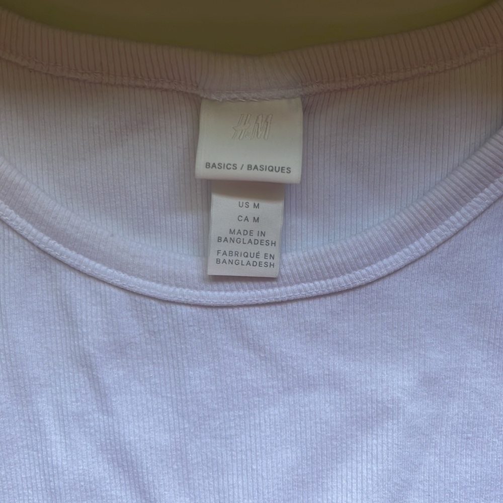 white basic tee - Picture 3 of 3